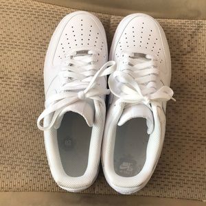 Men’s Nike Air Force One Shoes